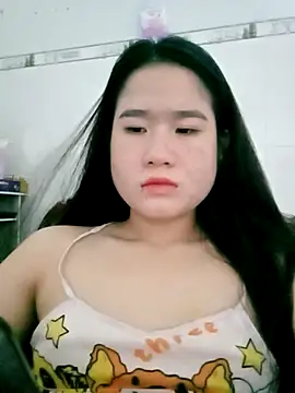 Snapshot of Sahara-lovexoxo chatting on March 3, 1:42 am Sahara-lovexoxo online show from March 3, 1:42 am