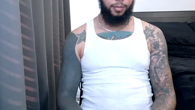 Snapshot of WyattBBC chatting on February 14, 7:43 pm WyattBBC online show from February 14, 7:43 pm