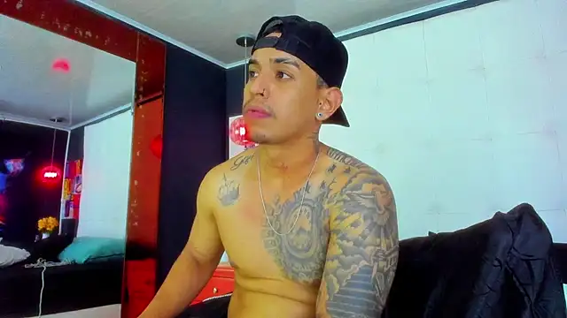 Damian09  online show from December 4, 11:08 am