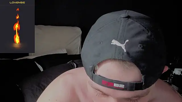 Dylanwhite23  online show from February 10, 9:30 pm