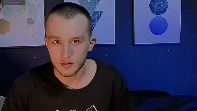 Dylanwhite23  online show from February 22, 6:50 pm