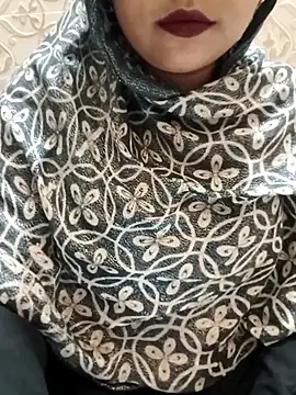 Snapshot of Indian-Nazia chatting on September 24, 6:44 pm Indian-Nazia online show from September 24, 6:44 pm