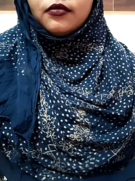 Snapshot of Indian-Nazia chatting on October 11, 8:24 am Indian-Nazia online show from October 11, 8:24 am