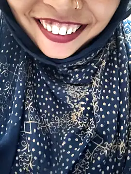 Snapshot of Indian-Nazia chatting on October 11, 8:29 pm Indian-Nazia online show from October 11, 8:29 pm