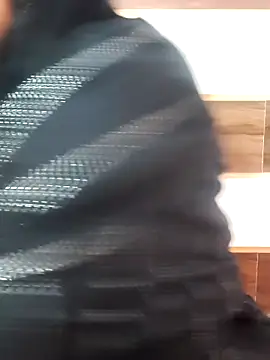 Snapshot of Indian-Nazia chatting on October 19, 8:42 pm Indian-Nazia online show from October 19, 8:42 pm