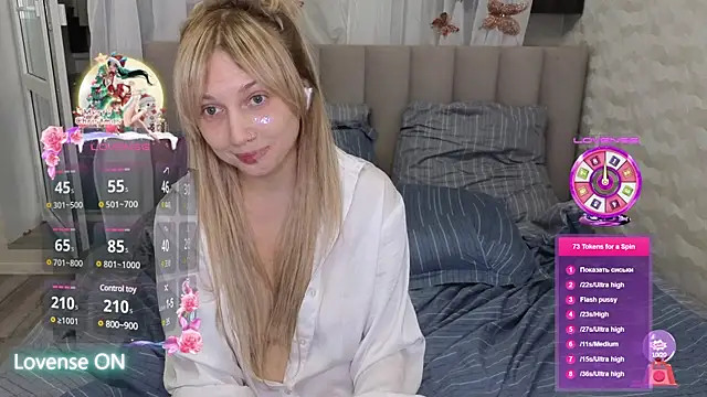 Snapshot of GoodGirl0024 chatting on January 20, 10:15 pm GoodGirl0024 online show from January 20, 10:15 pm
