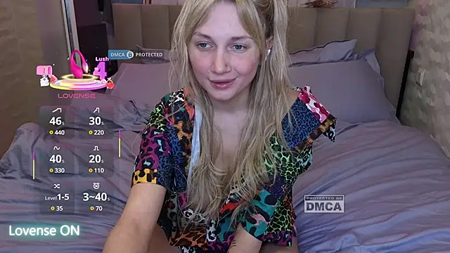 Snapshot of GoodGirl0024 chatting on March 10, 8:12 pm GoodGirl0024 online show from March 10, 8:12 pm