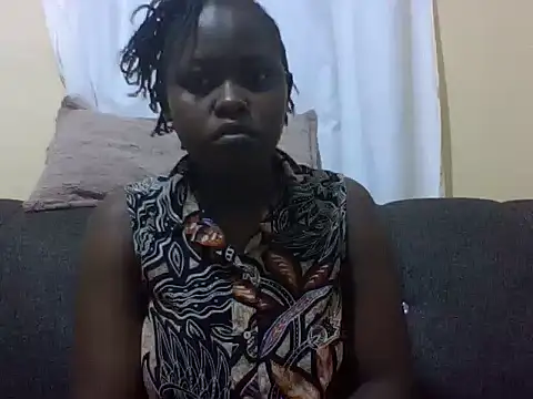 Sweetcecie01 online show from February 14, 10:17 pm