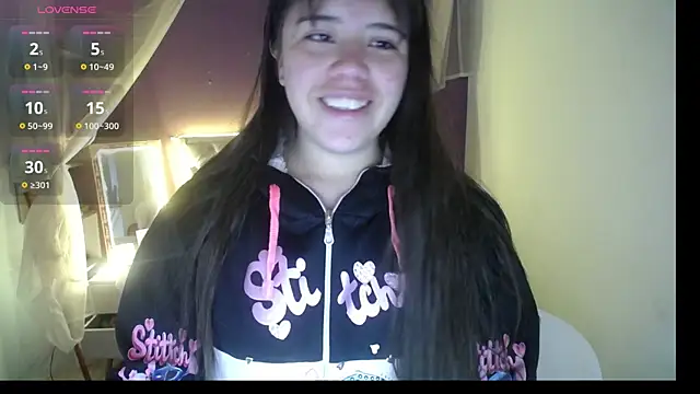 Snapshot of Ingrid_Casas chatting on January 20, 10:15 pm Ingrid Casas online show from January 20, 10:15 pm