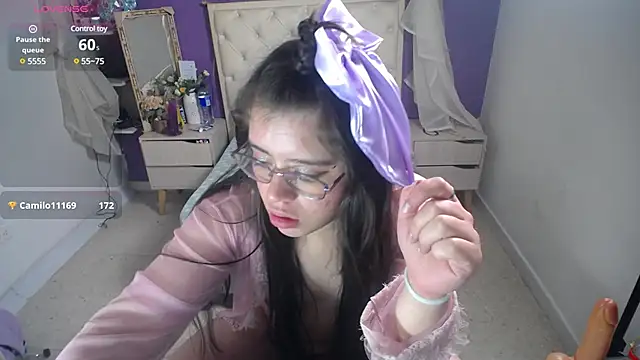 Snapshot of Ingrid_Casas chatting on February 5, 12:53 am Ingrid Casas online show from February 5, 12:53 am