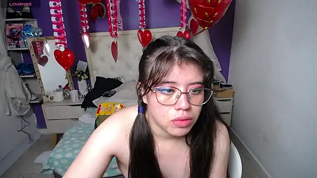 Snapshot of Ingrid_Casas chatting on February 24, 5:42 pm Ingrid Casas online show from February 24, 5:42 pm