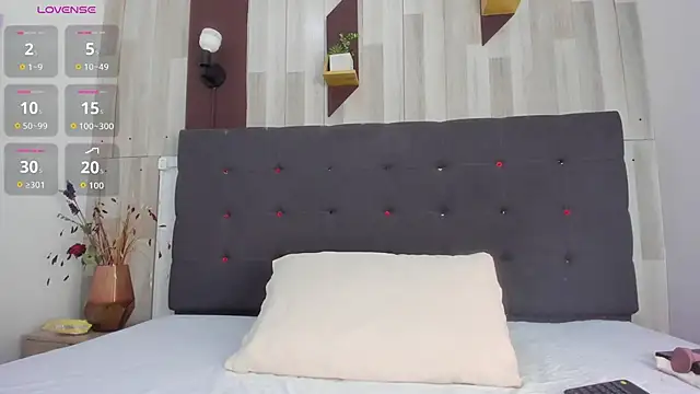 Snapshot of Anastasiapriest chatting on October 1, 11:49 am Anastasiapriest online show from October 1, 11:49 am