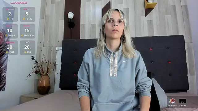 Snapshot of Anastasiapriest chatting on October 10, 11:31 am Anastasiapriest online show from October 10, 11:31 am