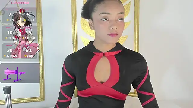 Snapshot of Juliette__3 chatting on October 10, 6:07 pm Juliette  3 online show from October 10, 6:07 pm