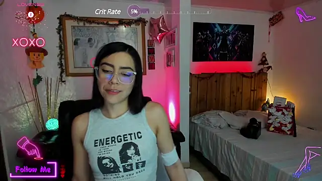 Snapshot of LauGrayJ chatting on February 13, 11:17 am LauGrayJ online show from February 13, 11:17 am
