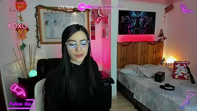 Snapshot of LauGrayJ chatting on February 17, 11:53 pm LauGrayJ online show from February 17, 11:53 pm