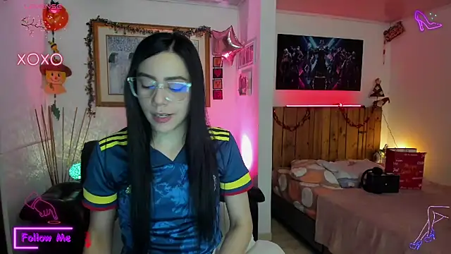 Snapshot of LauGrayJ chatting on March 20, 11:45 pm LauGrayJ online show from March 20, 11:45 pm