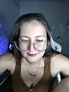 dani123unica online show from May 8, 10:37 pm