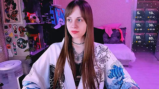 Snapshot of NaniMoore chatting on February 14, 8:05 pm NaniMoore online show from February 14, 8:05 pm