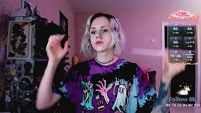 Snapshot of NaniMoore chatting on January 17, 9:07 pm NaniMoore online show from January 17, 9:07 pm