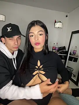 Dulce-diosa online show from December 14, 12:01 am