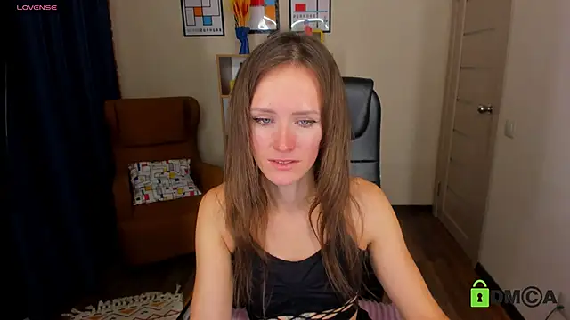 Snapshot of FrancescaCollins chatting on December 10, 11:00 am FrancescaCollins online show from December 10, 11:00 am