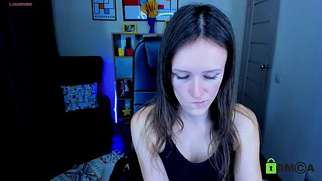 Snapshot of FrancescaCollins chatting on January 22, 2:14 pm FrancescaCollins online show from January 22, 2:14 pm