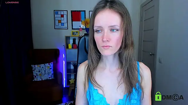 Snapshot of FrancescaCollins chatting on February 26, 6:43 pm FrancescaCollins online show from February 26, 6:43 pm
