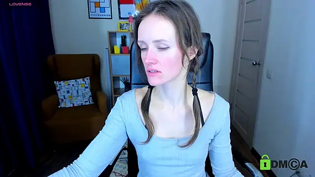 Snapshot of FrancescaCollins chatting on March 1, 4:00 pm FrancescaCollins online show from March 1, 4:00 pm