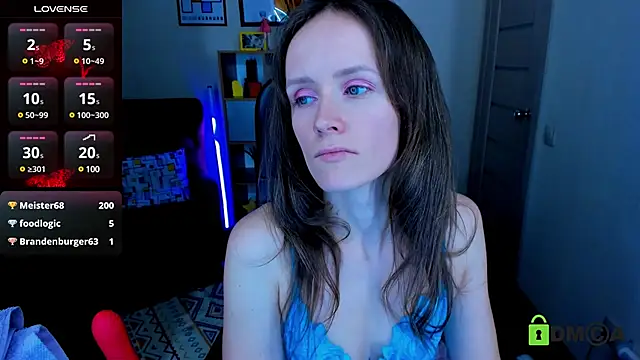 Snapshot of FrancescaCollins chatting on March 9, 6:43 pm FrancescaCollins online show from March 9, 6:43 pm