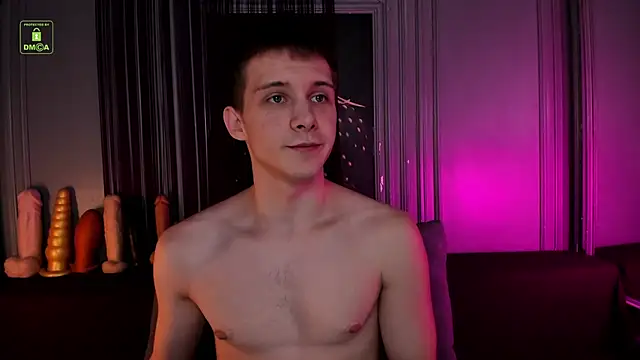 Snapshot of MarkGWalker chatting on February 13, 10:34 am MarkGWalker online show from February 13, 10:34 am