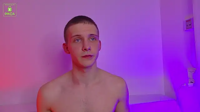 Snapshot of MarkGWalker chatting on December 3, 3:43 pm MarkGWalker online show from December 3, 3:43 pm