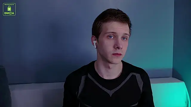 Snapshot of MarkGWalker chatting on February 6, 3:37 pm MarkGWalker online show from February 6, 3:37 pm