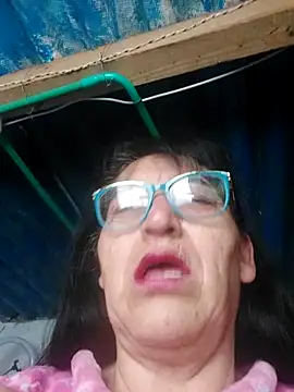 clarita 01 online show from March 6, 12:56 pm