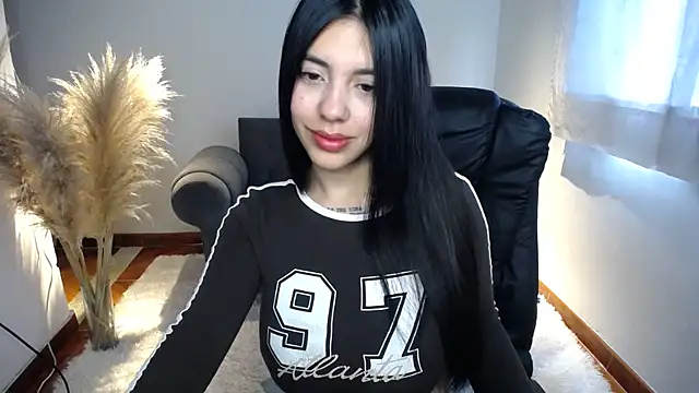 Alin Aly online show from December 14, 3:06 pm