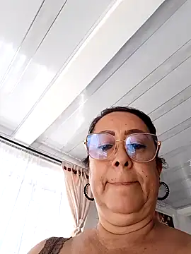 Snapshot of amaranta_c chatting on October 6, 1:08 pm amaranta c online show from October 6, 1:08 pm