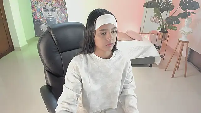 Snapshot of JANYLOVE__ chatting on October 25, 10:56 am JANYLOVE online show from October 25, 10:56 am