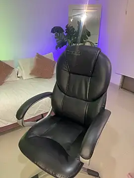 JANYLOVE   online show from May 6, 10:53 am