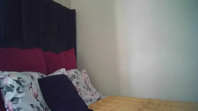 SuvieyX online show from July 4, 8:31 am