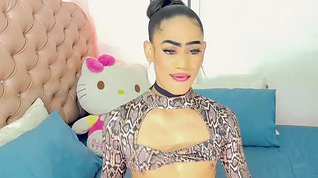 Snapshot of Aslhy_Goddessx chatting on December 14, 11:45 pm Aslhy Goddessx online show from December 14, 11:45 pm