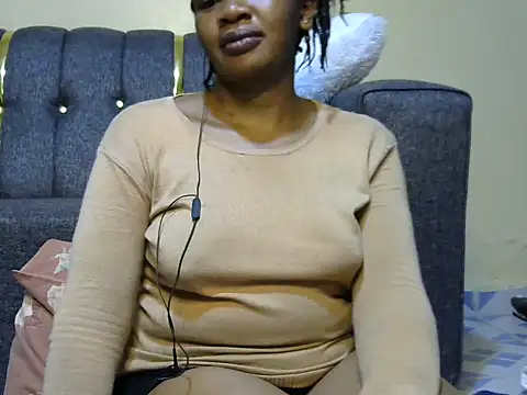Snapshot of Sexy_Kezzy chatting on October 3, 7:44 pm Sexy Kezzy online show from October 3, 7:44 pm