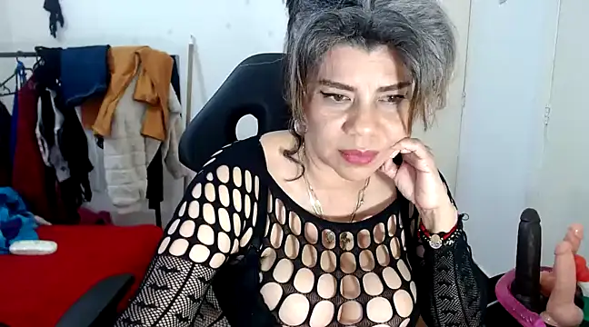 vikyadams online show from March 4, 2:38 am