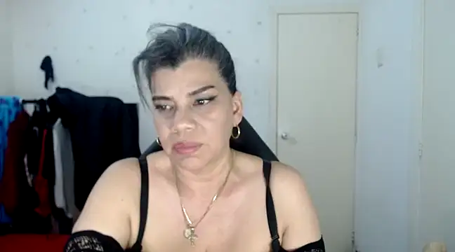 vikyadams online show from March 5, 2:23 pm