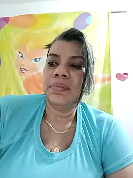 Snapshot of vikyadams chatting on April 13, 1:33 am vikyadams online show from April 13, 1:33 am