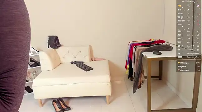 Snapshot of Sara_Gomez chatting on March 12, 11:31 am Sara Gomez online show from March 12, 11:31 am