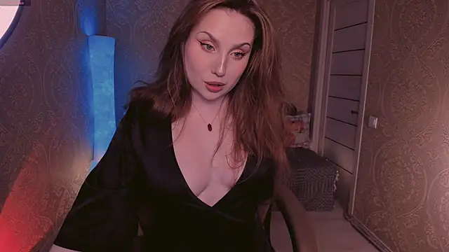 Eesmaaarrr online show from September 27, 10:15 pm