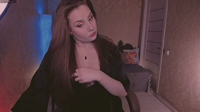 Eesmaaarrr online show from October 13, 11:05 pm