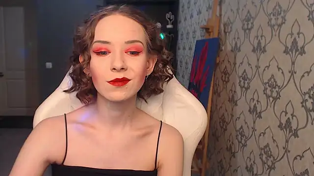 FascinatingEyess online show from April 18, 8:53 pm