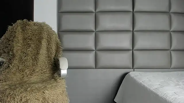 Snapshot of dereksmith2 chatting on February 4, 9:41 pm dereksmith2 online show from February 4, 9:41 pm