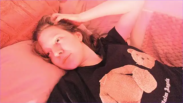 Viktoria Oliverr online show from September 22, 4:58 am